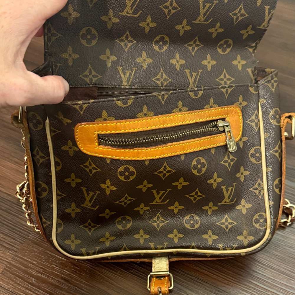 Vintage Louis Vuitton Monogram Crossbody Messenger Bag - Picture 8 of 10